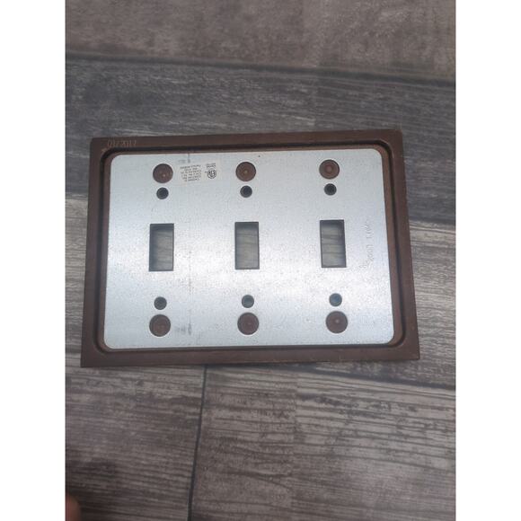 Brainerd Espresso Triple Toggle Switch Cover {Q} - Picture 2 of 10